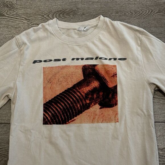 Post Malone Shirt Mens Small Posty Co. H&M Band Tshirt Music Tan Beige - Picture 2 of 7